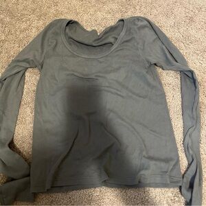 Brandy Melville Long sleeve / ONE SIZE